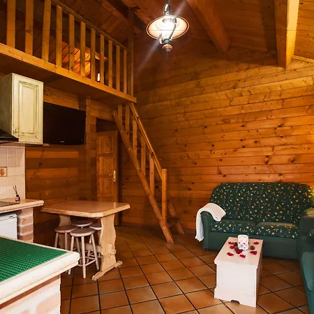 Gospodarstwo wiejskie De *